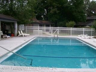 4385 20th Ln, Gainesville FL  32607-3828 exterior