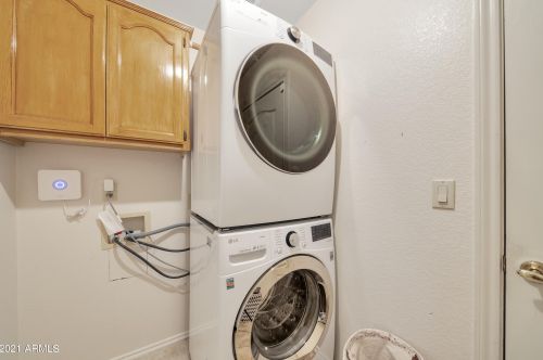 16010 13 Pl, Phoenix AZ 85042-5664 exterior