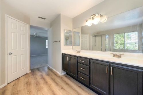 11407 Gold Station Dr, Rancho Cordova CA  95670-6209 exterior