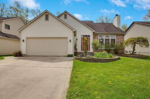 1840 Deer Crossing Dr, Marysville, OH 43040-9383