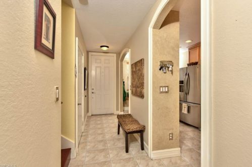 7845 Sandpine Ct, Naples, FL 34104-7441