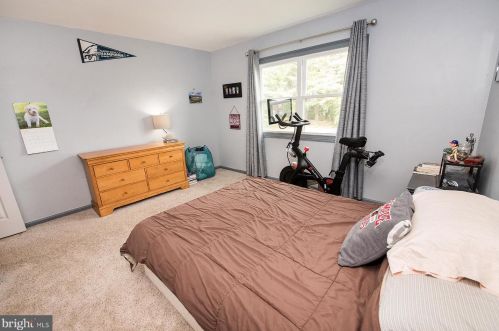 1700 Concord Ct, Blue Bell PA  19422-1336 exterior