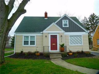 3029 Barrington Dr, Toledo OH  43606-3008 exterior