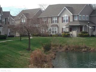 2427 Old Greenbrier Rd, Chesapeake VA  23325-4933 exterior