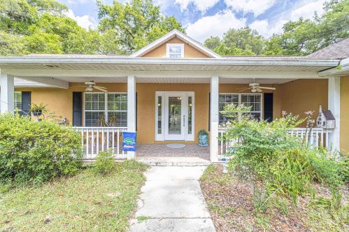 96 Lake View Dr, Ocala, FL 34482-6682