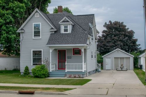 1301 11 St, Manitowoc WI  54220-5711 exterior