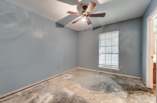 110 Chieftain Dr, Waxahachie TX  75165-1503 exterior