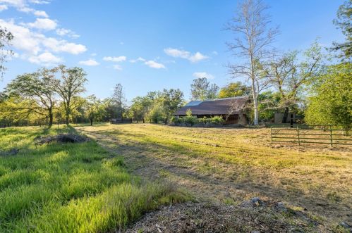 3120 Humphrey Rd, Loomis CA  95650-9095 exterior