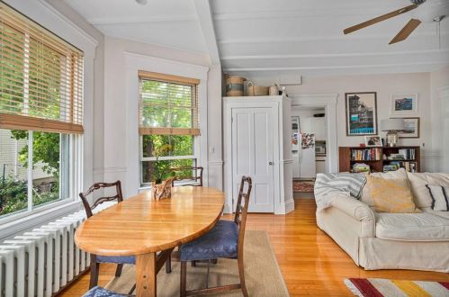 14 Kay St, Middletown RI  02840-7101 exterior