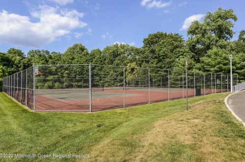 167 Ln Quinta Ct, Holmdel Village NJ  07733-2536 exterior