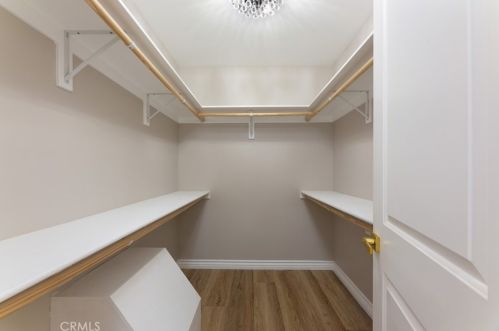 3841 Pacific Ave, Long Beach CA  90807-3227 exterior