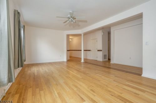 65 Kensington Cir, Belvidere NJ  07823-1700 exterior