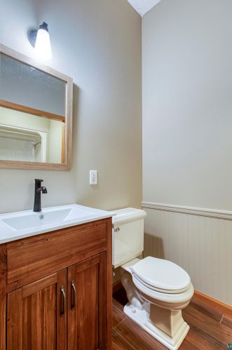 5078 Arrowhead Rd, Duluth MN 55811-1453 exterior