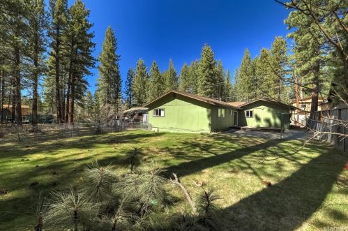 1290 Champlain Dr, South Lake Tahoe CA  96150-2312 exterior