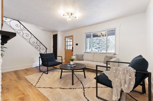 6620 Jackson St, Pittsburgh PA  15206-1764 exterior