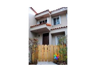 7518 109th Pl, Miami, FL 33173-2745