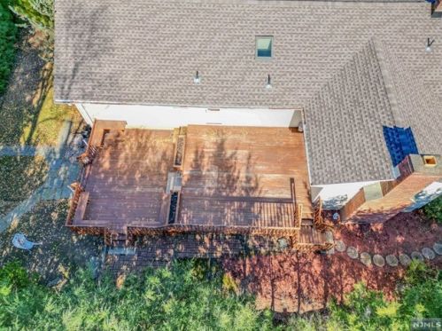 1 Prince Rd, Parsippany NJ  07054-4822 exterior