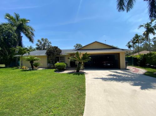 12074 Tumbleweed Ct, West Palm Beach, FL 33414-4829