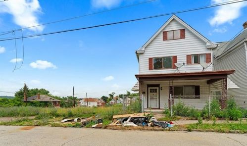 1507 Mifflin St, Whitaker, PA 15120-1829