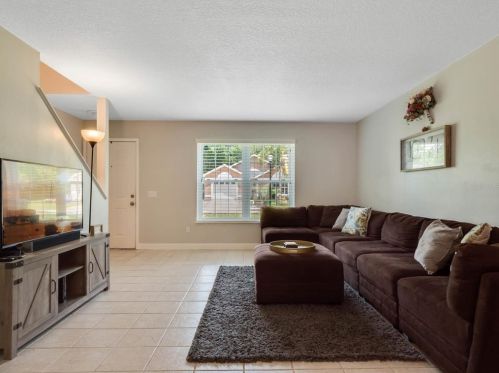 1508 Rivers Edge Dr, Orlando, FL 32825-6536