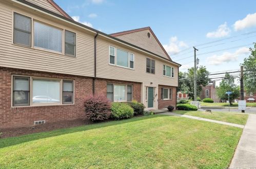 815 Garfield Ave, Bridgeport, CT 06606-5212