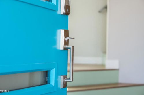 3713 Sunset Ln, Oxnard CA  93035-4133 exterior