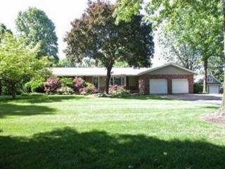 1600 Smith Kramer St, Hartville, OH 44632-9467
