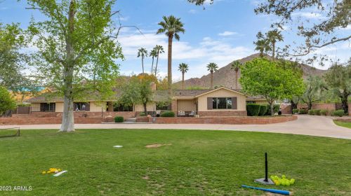 4950 Exeter Blvd, Phoenix AZ  85018-2943 exterior