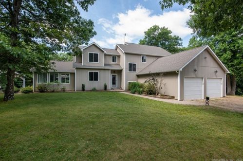 108 Parkside Dr, Colchester, CT 06415-2313