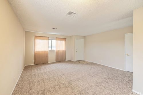 41619 45 St, Lancaster CA 93536-2952 exterior