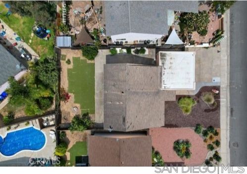 4762 Governor Dr, San Diego, CA 92122-3006