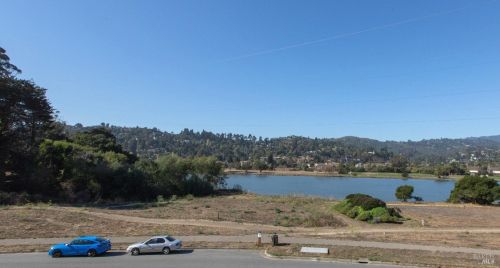 16 Eucalyptus Knoll St, Mill Valley CA  94941-2287 exterior