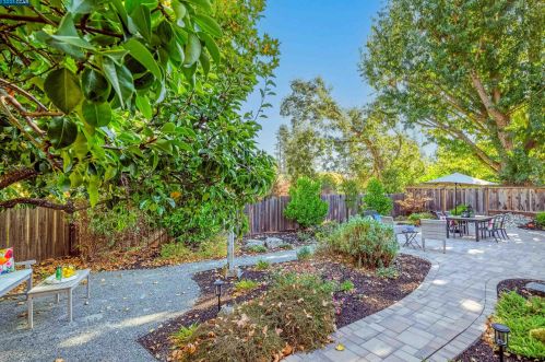 1041 Lehigh Valley Cir, Danville CA  94526-4925 exterior