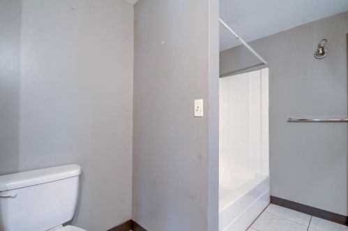 6271 62nd Ave, Pinellas Park FL  33781-5203 exterior