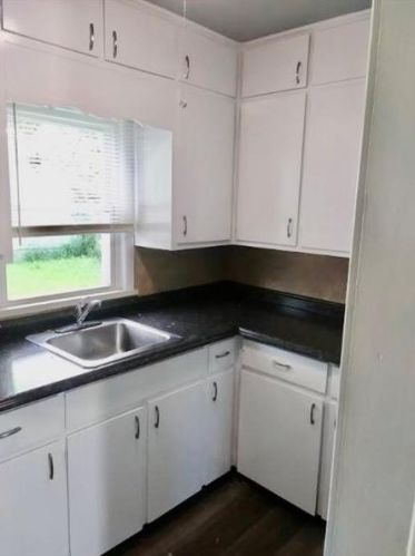589 Spruce Ave, Hermitage PA  16146-4013 exterior