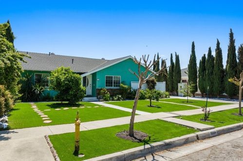 1054 Winn Dr, Upland, CA 91786-4438