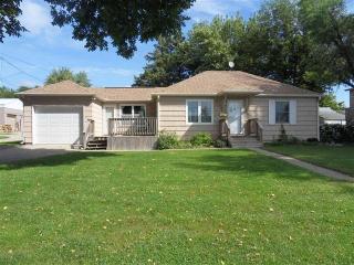 319 7th St, Roselle, IA 51401-2519