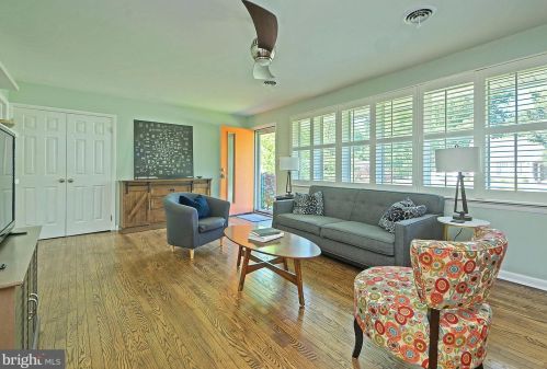 212 Dakota Ave, Wilmington, DE 19803-3218