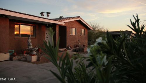 2579 Citrus Ln, Lake Havasu City, AZ 86403-4902