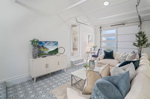 21322 Western Ave, Torrance CA  90501-2953 exterior