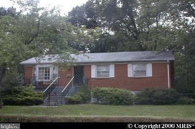 14112 Grayson Rd, Woodbridge, VA 22191-2567