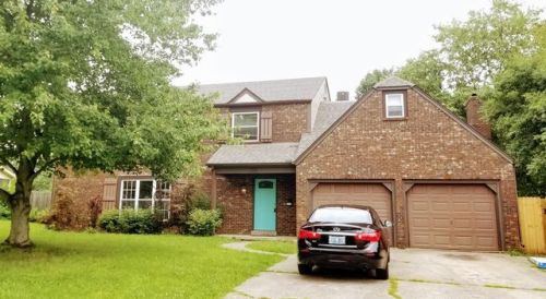 1531 Gaidry Rd, Lexington, KY 40505-2826