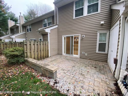 11 Duncan Way, East Freehold NJ  07728-4349 exterior