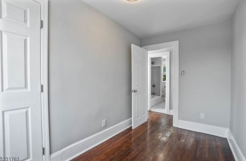 551 Leo St, Industrial Hillside NJ  07205-1726 exterior