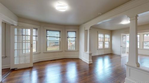 29 Lexington Ave, Waterbury CT  06710-1435 exterior