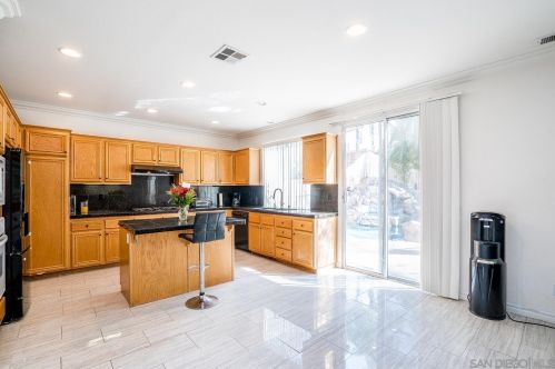 29487 Georgetown Ln, Temecula CA  92591-2803 exterior