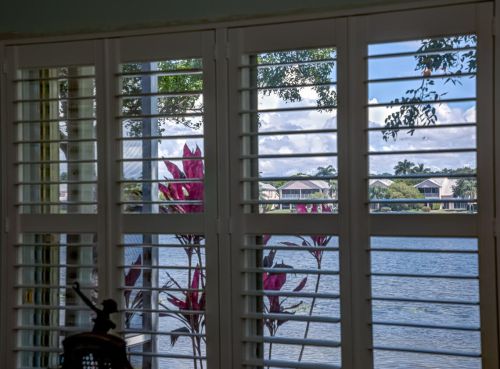 10667 Lake Shore Dr, West Palm Beach FL  33414-6170 exterior