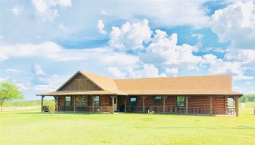 1619 Blue Bell Rd, Springer, OK 73458-8065