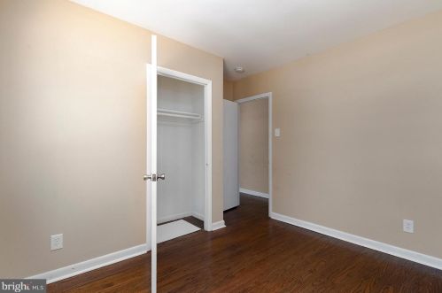 605 Washington Ave, West Deptford NJ  08096-3547 exterior