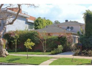 10392 Almayo Ave, Los Angeles CA  90064-2685 exterior